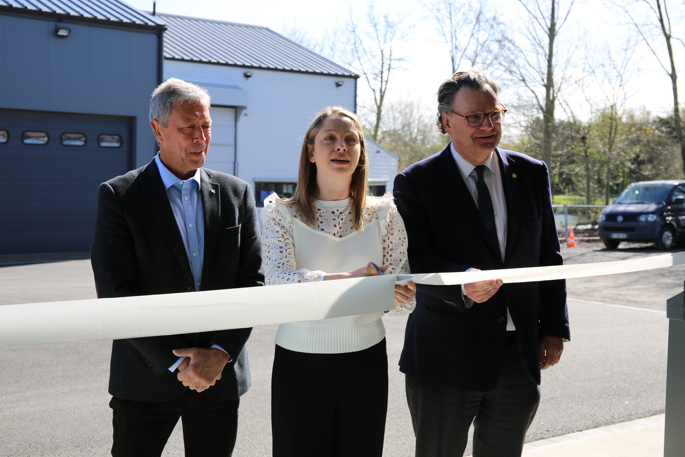 Launch Diagnostics enjambe la Manche jusqu'à la Hem