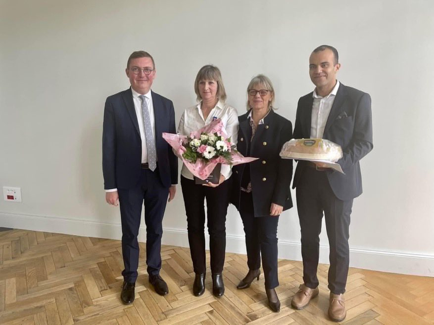 Remise de médaille du travail aux récipiendaires de Lacto Serum France