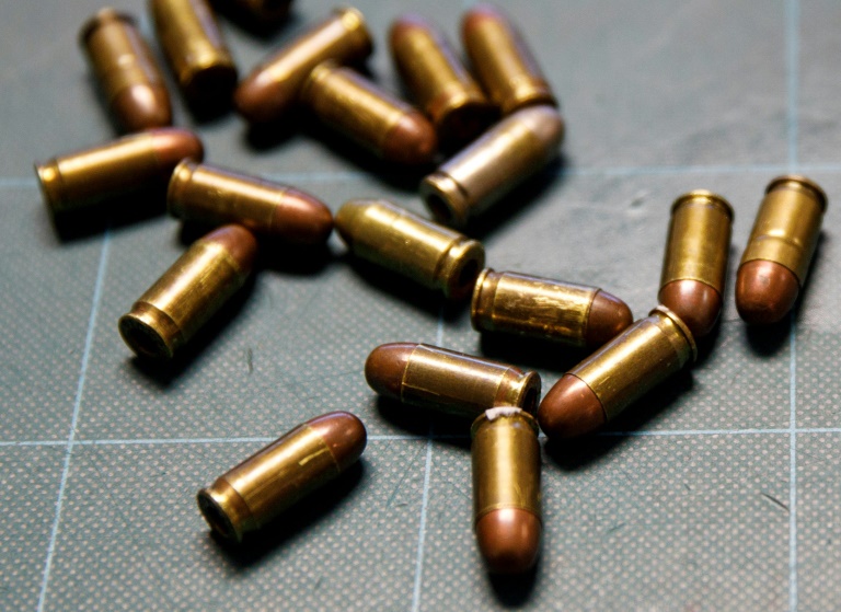 Bretagne: enquête ouverte après la réception par un maire d'une balle par courrier