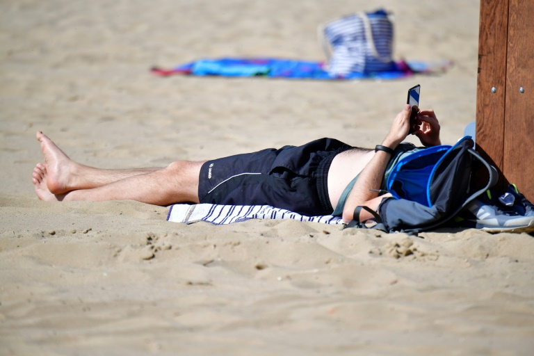 Vacances: pas si simple pour tout le monde de déconnecter du travail