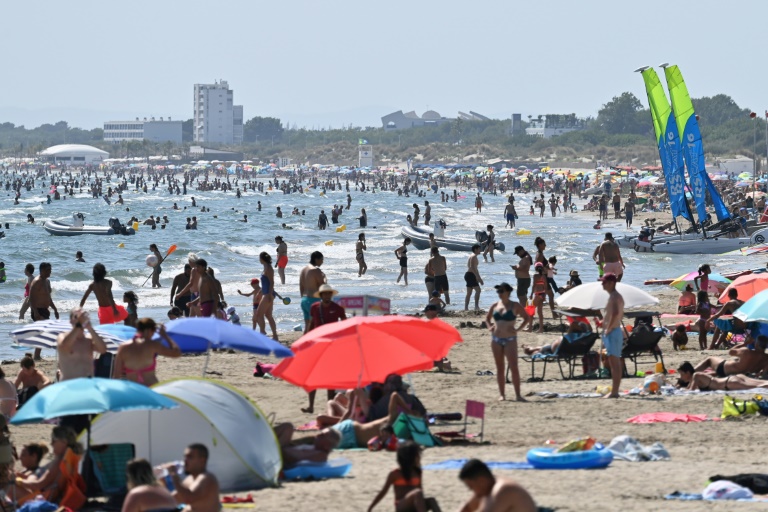 France: 40°C attendus en Provence et en Corse, sept départements en vigilance orange canicule