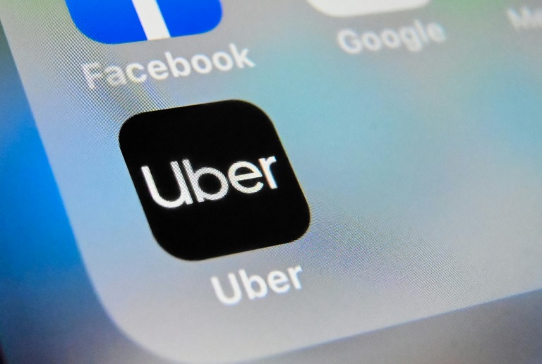 Uber Files: la commission d'enquête relève des liens étroits entre Emmanuel Macron et la plateforme