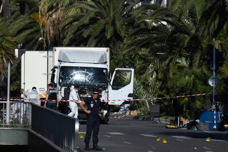 Enquête sur la sécurité à Nice lors de l'attentat: le parquet pour une requalification en 