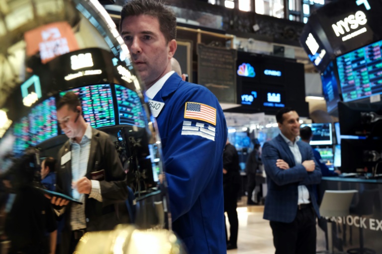 Wall Street oscille autour de l'équilibre à l'ouverture