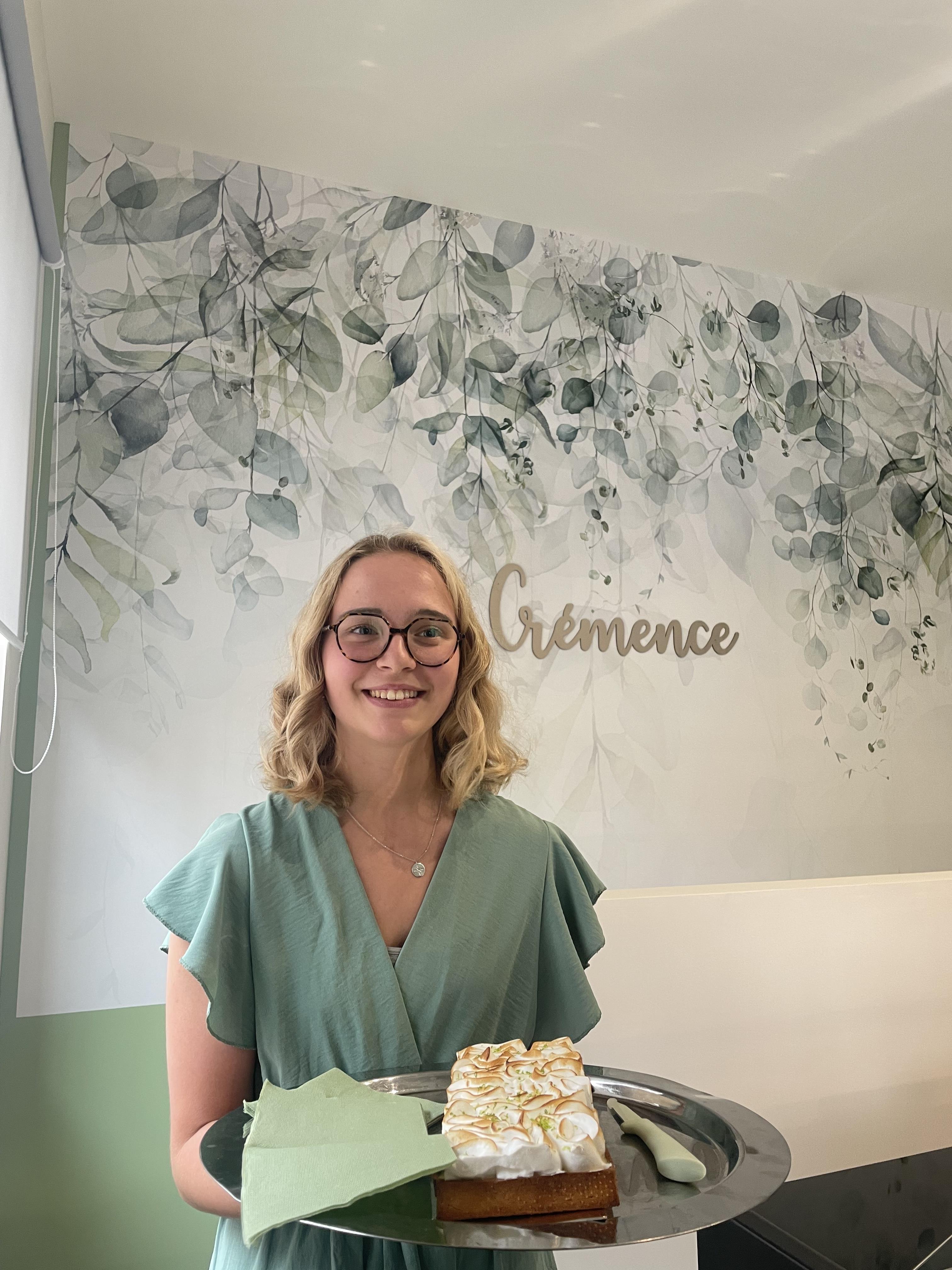 À 16 ans, Clémence Walti est à la tête de sa propre pâtisserie à Amiens
