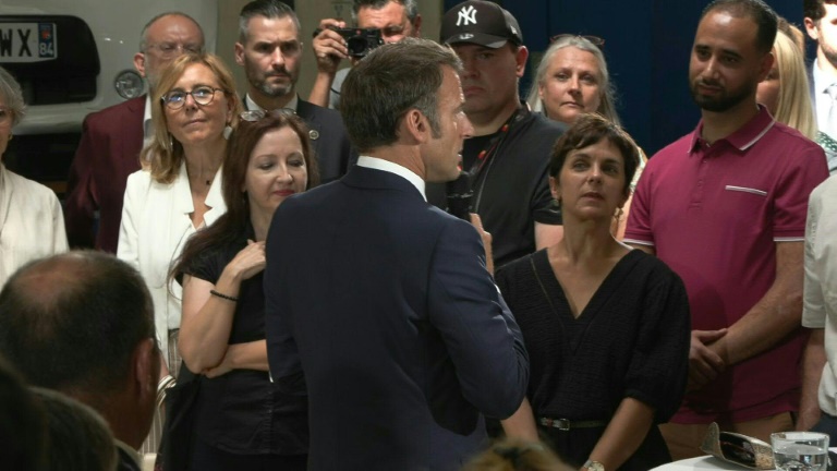 Macron fait sa rentrée dans le Vaucluse pour lancer sa réforme des lycées pro