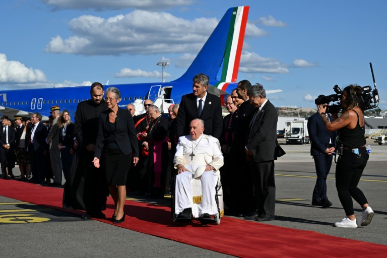 A Marseille, le pape dénonce l'