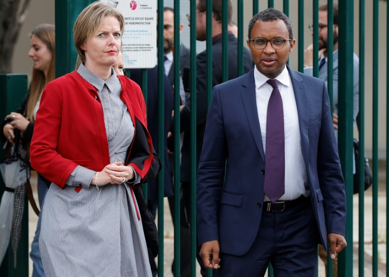 Lettres du rectorat de Versailles: l'ex-rectrice n'a 