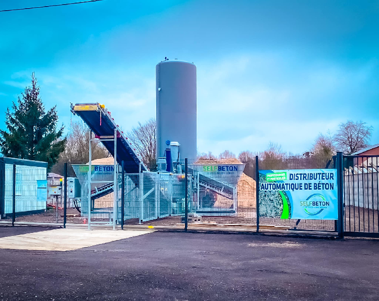 Thierville-sur-Meuse: Le distributeur de SIA Béton se dote de deux nouveaux services