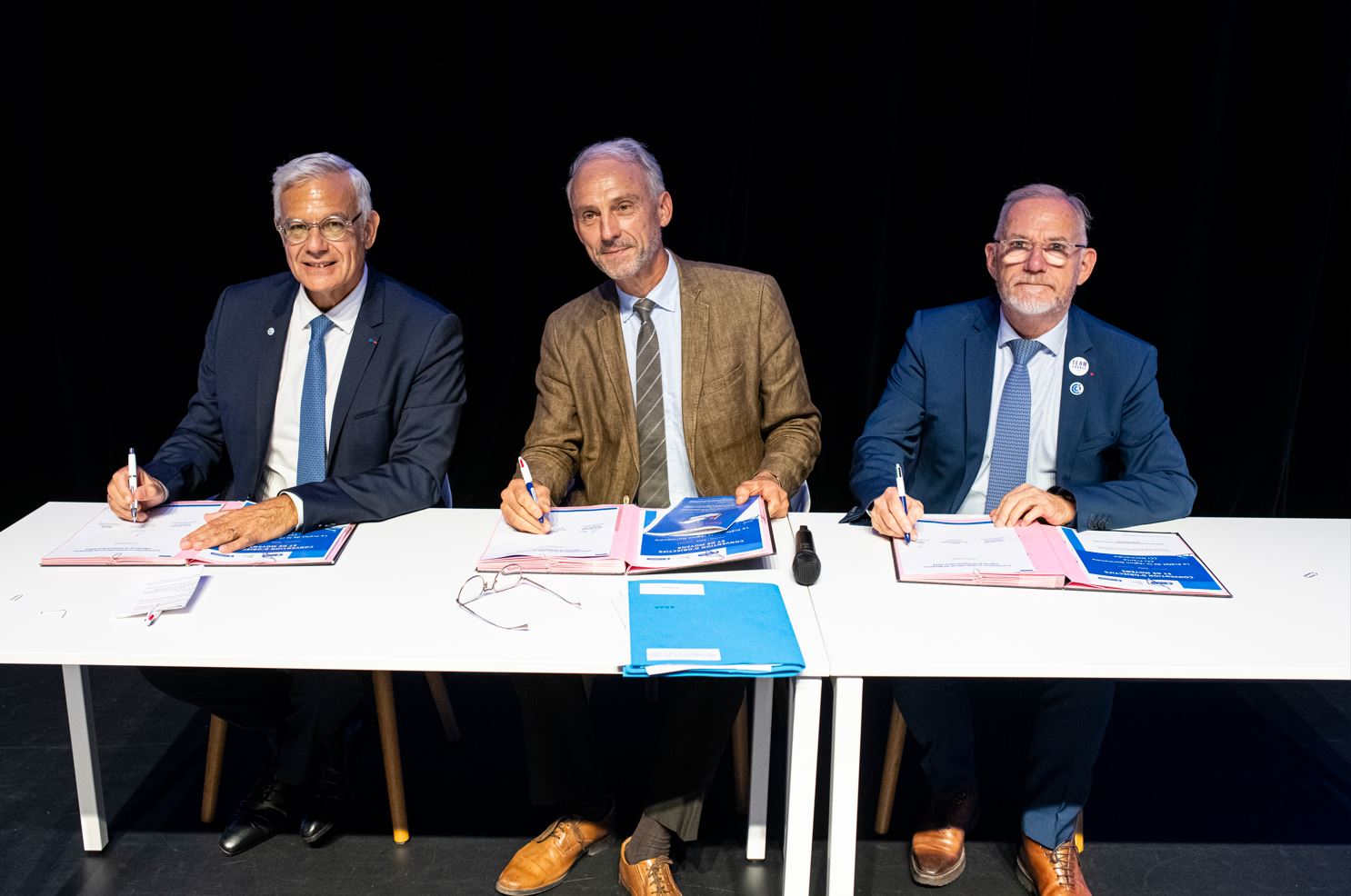 Une nouvelle convention d’objectifs et de moyens entre les CCI de Normandie, CCI France et la préfecture de région
