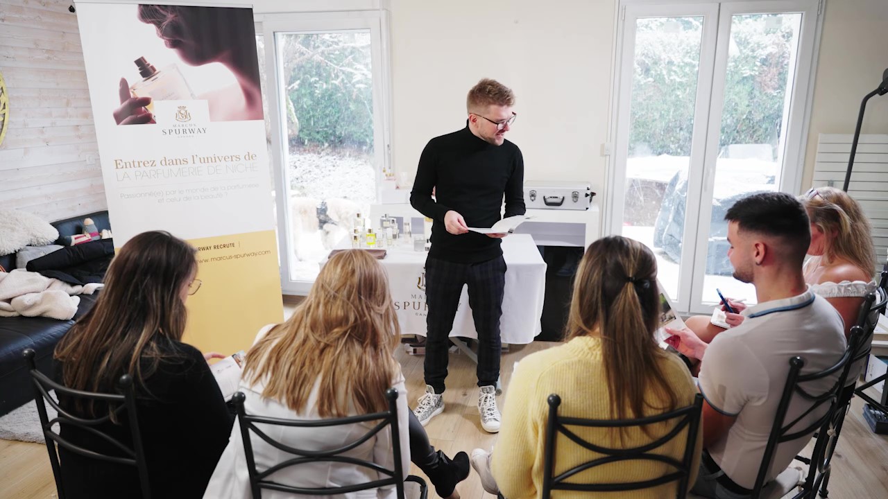 Le parfumeur Marcus Spurway recrute 70 conseillers en Moselle