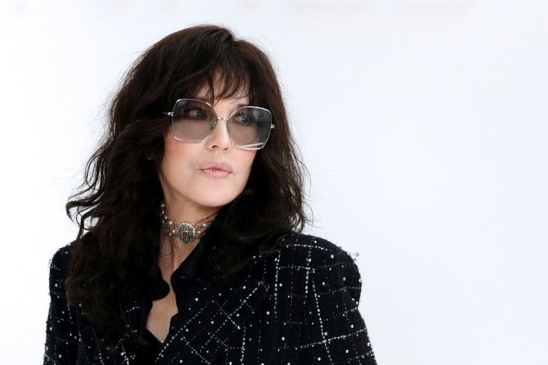 Isabelle Adjani redevient chanteuse avec l'album 