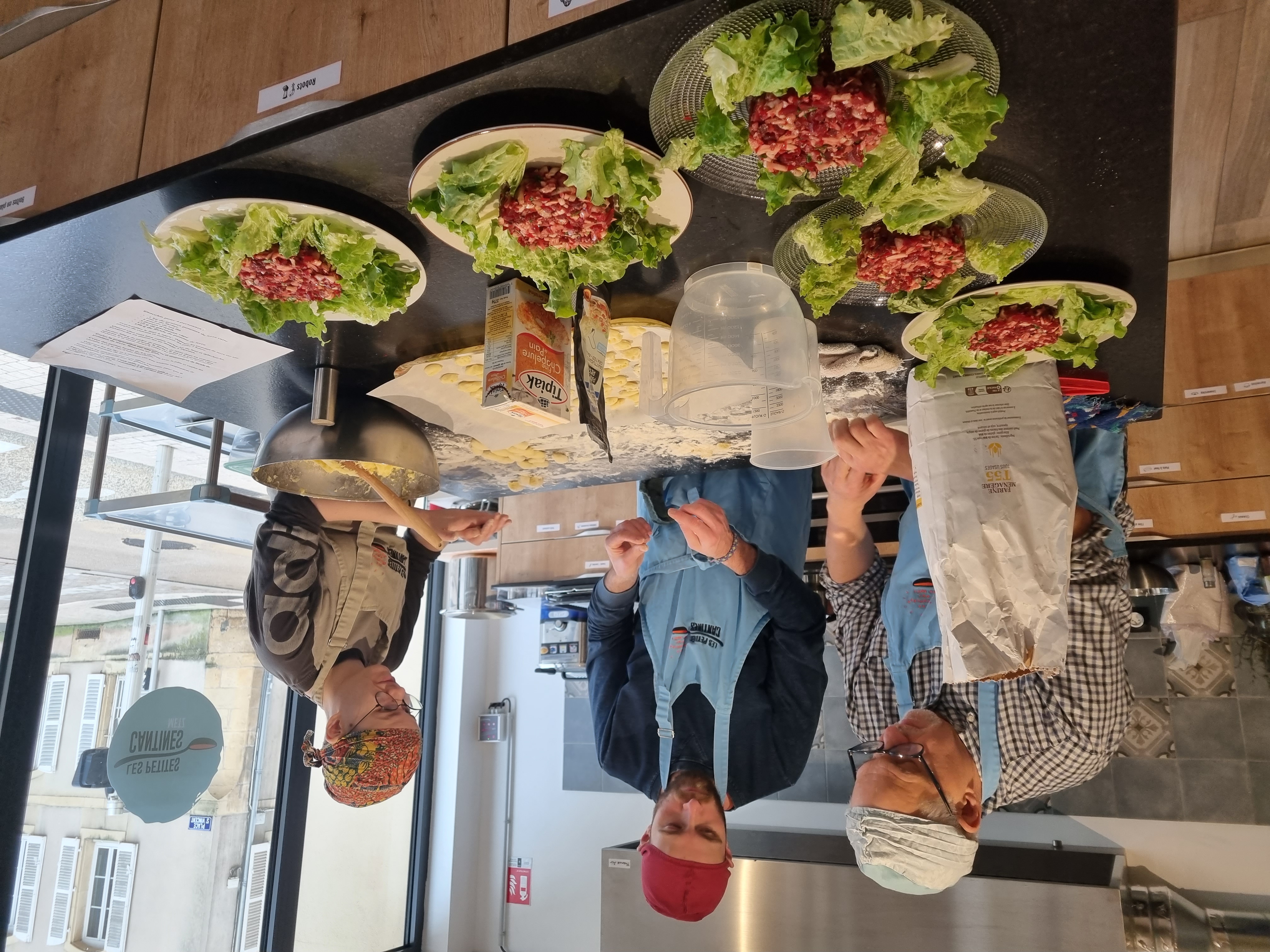 Les Petits Cantines Metz : cet endroit authentique où l'on cuisine et bien plus... 