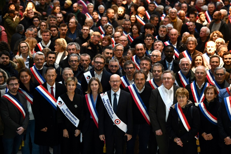 En Gironde, la fronde des élus contre 