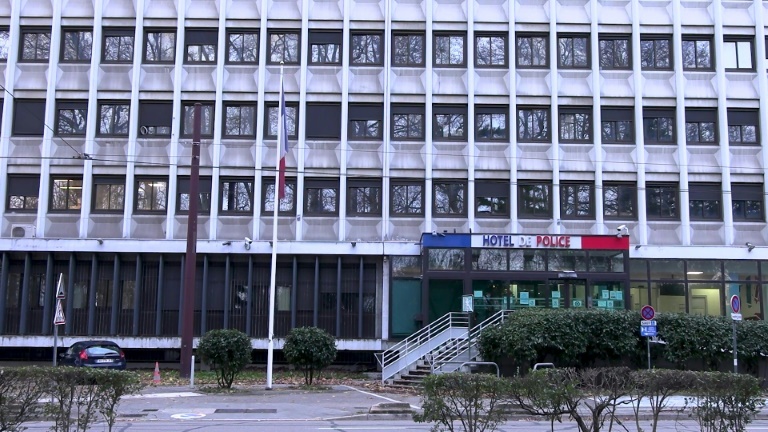 Double meurtre: Châteauvilain sous le choc après les aveux de Valentin