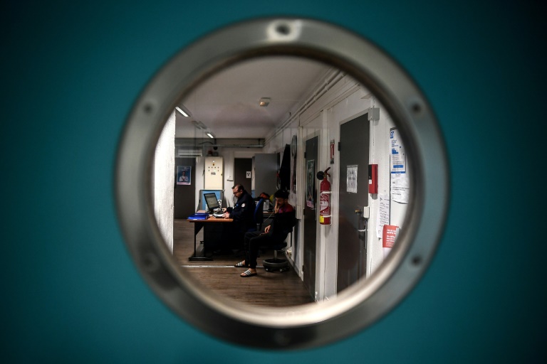 La prison surpeuplée de Bordeaux-Gradignan, 