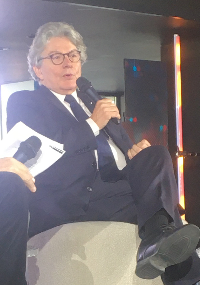 Intelligence artificielle : l’Europe finalisera-t-elle son « Pacte IA » face aux lobbys ?