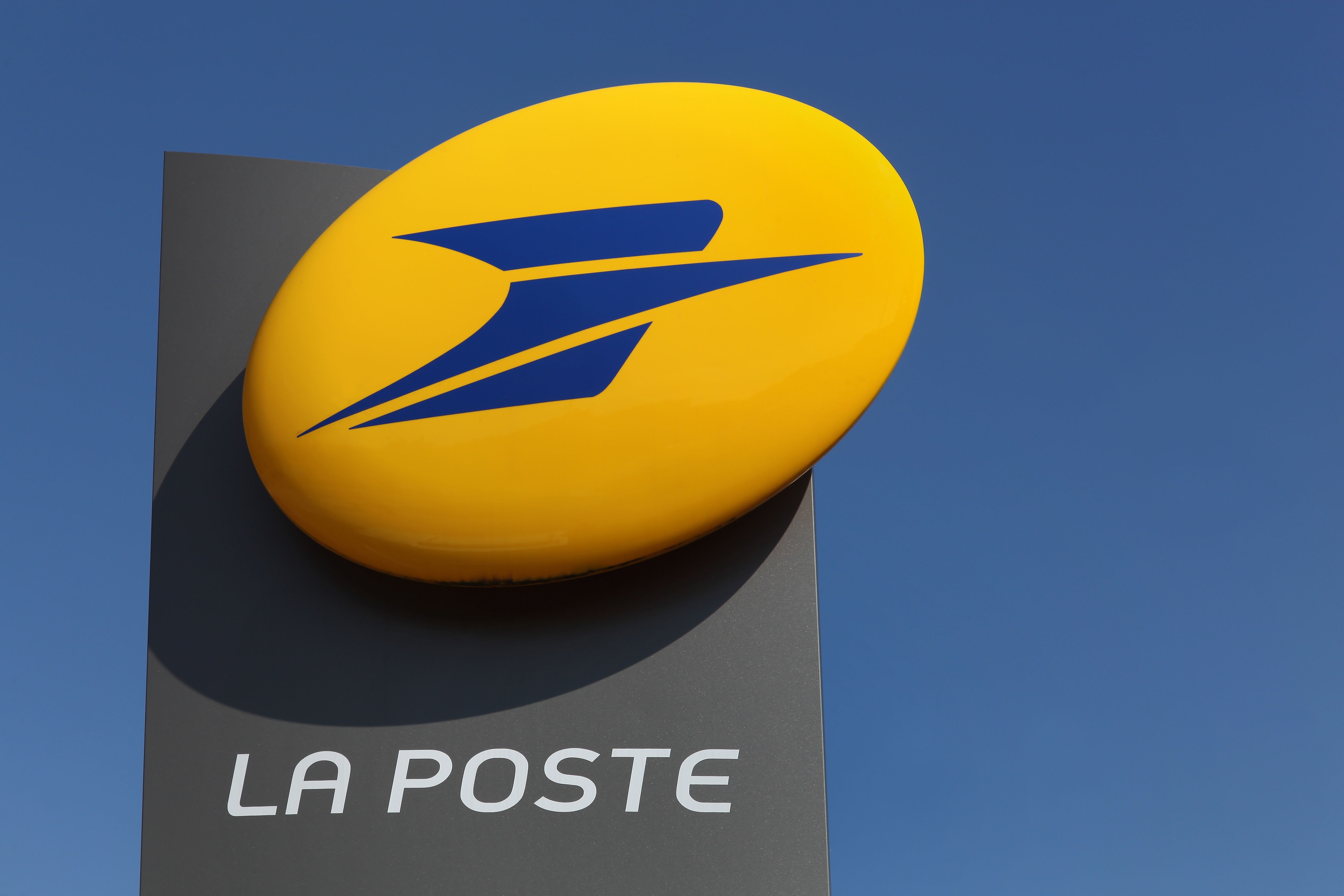 Dijon : La Poste s'installe chez carrefour express pour un service 7 jours sur 7