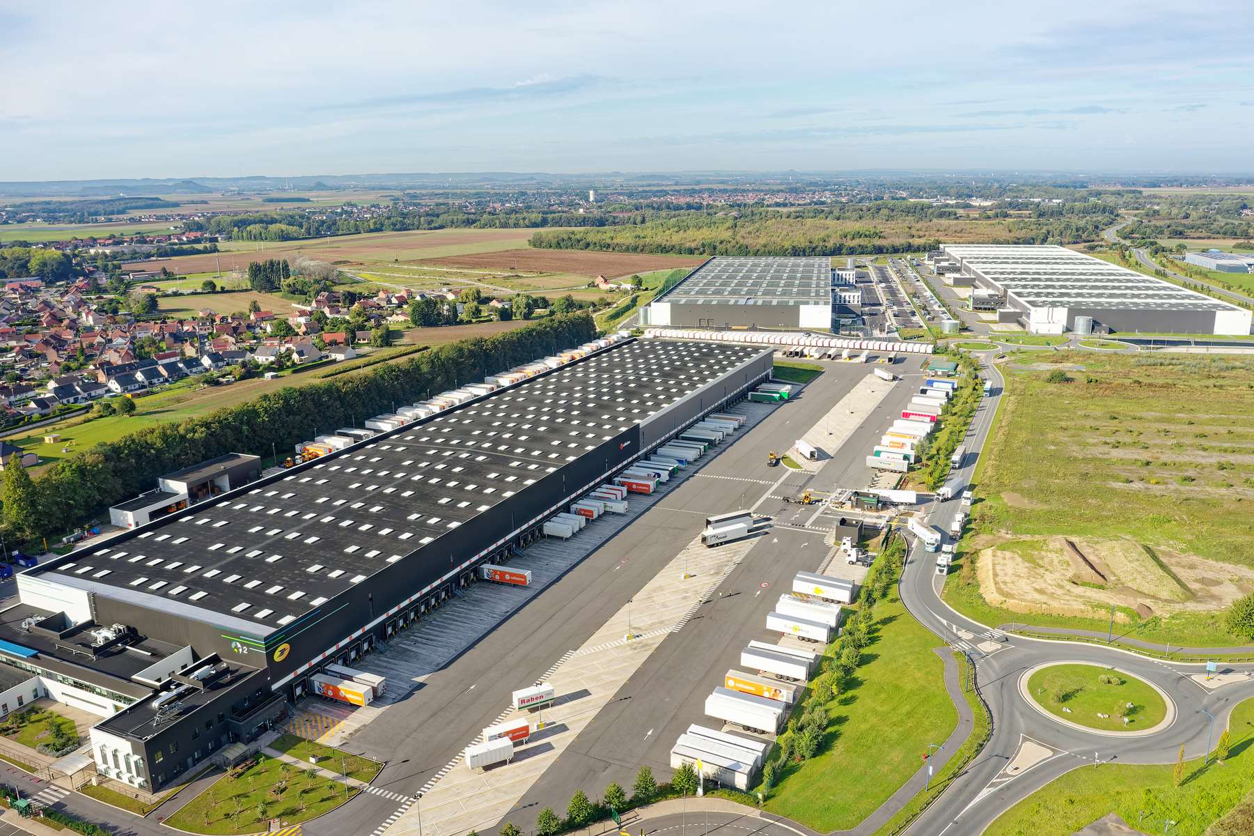 Douvrin : Prologis livre sa plateforme logistique DC3 à Simastock