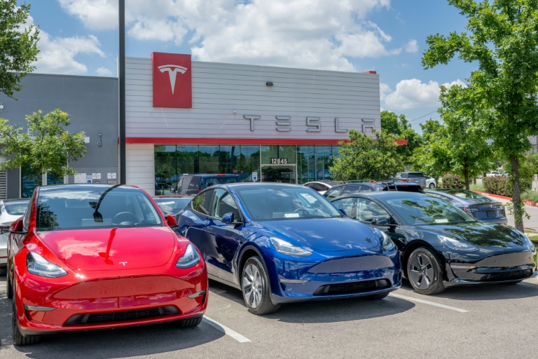Tesla rappelle en Chine 1,6 million de véhicules pour un problème de logiciel 