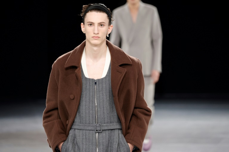 Dior rend hommage au ballet de Noureev avec des allures justes sur le corps