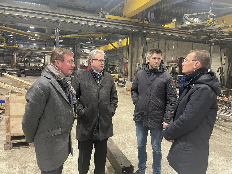 Baleycourt : Xavier Pannecouke, sous-préfet de Verdun visite la société Perard
