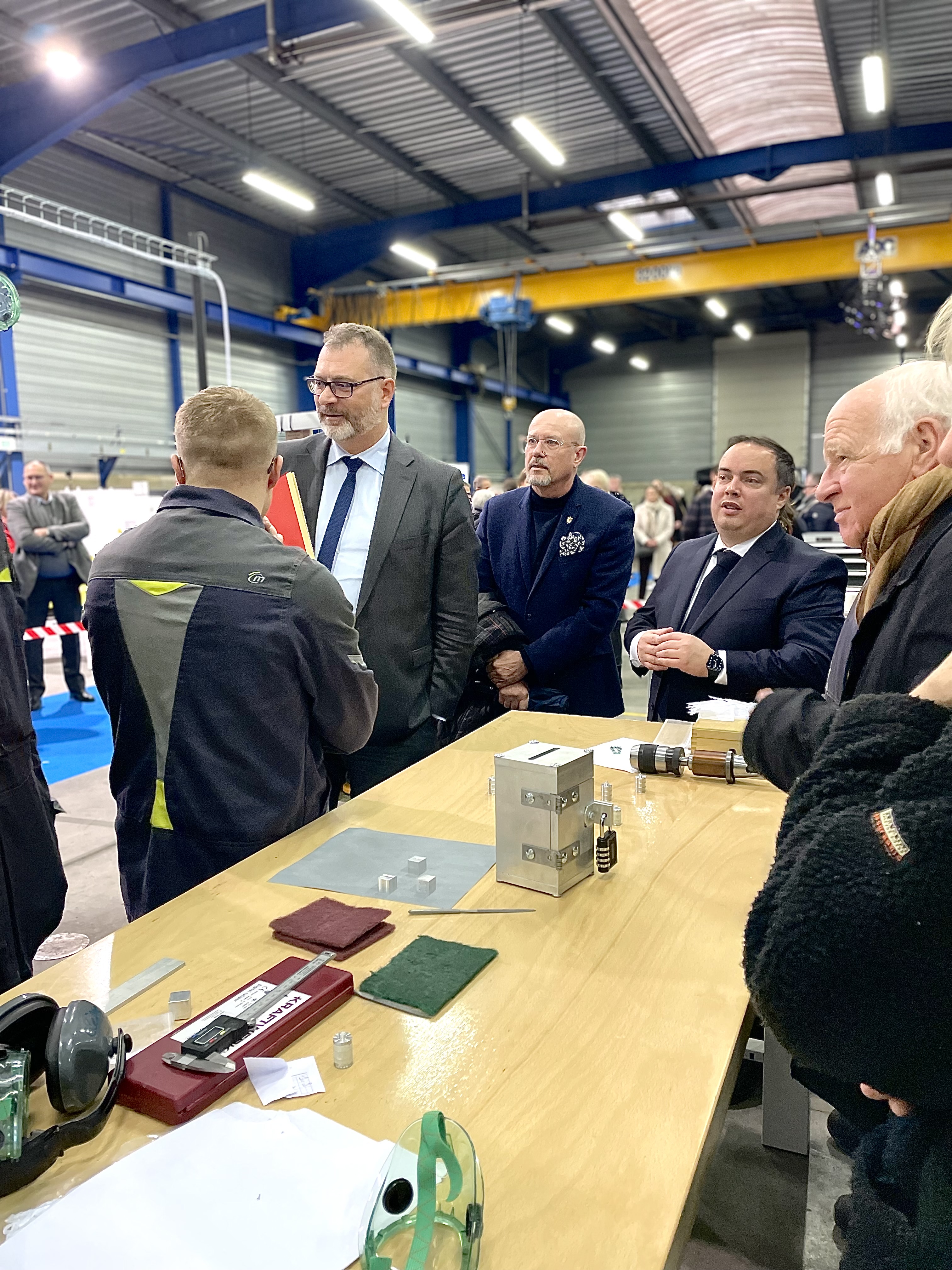 Épaux-Bézu : l’école de production La Prod’Factory inaugurée 
