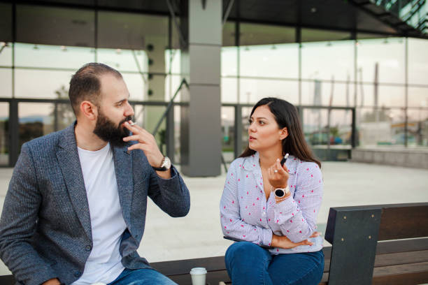 Fumer, vapoter, entreprise : entre usages et loi... 