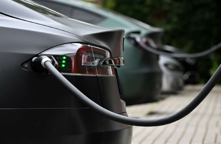 Véhicules électriques: le bonus écologique 