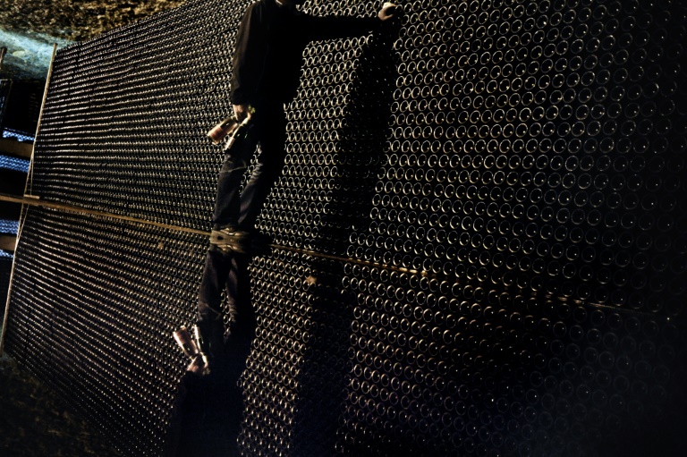 Bourgogne: un homme interpellé pour le vol de plus de 7.000 bouteilles de vin