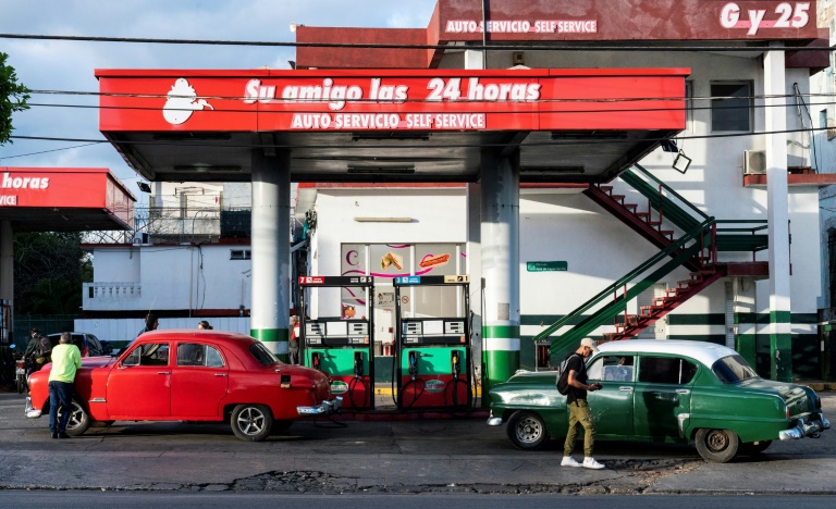 Cuba: le prix du carburant augmentera finalement de 500% au 1er mars