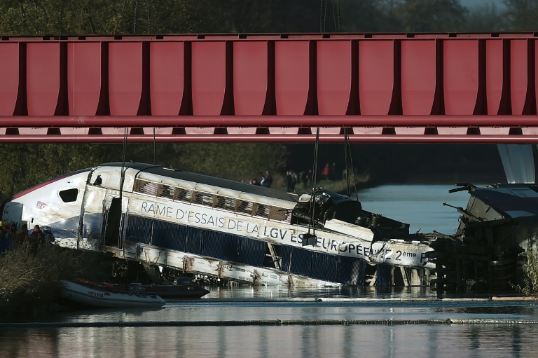 Au procès du TGV Est, les images d'un déraillement à 243 km/h