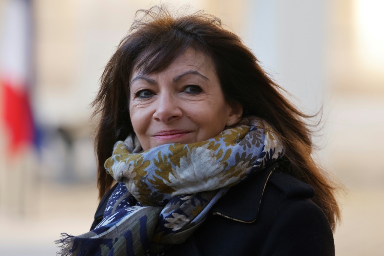 Voyage d'Anne Hidalgo en Polynésie: enquête ouverte, la mairie de Paris perquisitionnée