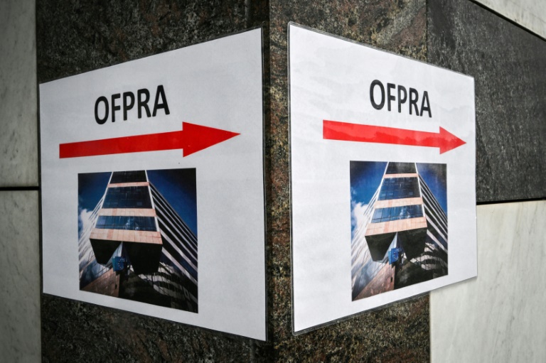 Les entretiens à l'Ofpra, rendez-vous crucial pour les demandeurs d'asile