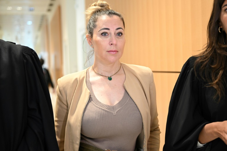 Cyberharcèlement en meute de Magali Berdah: des peines de prison pour les 28 prévenus