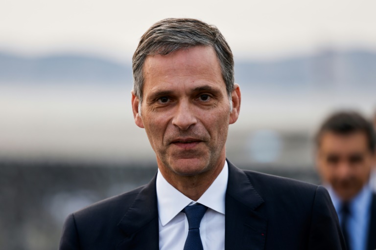 Rachat de BFMTV et RMC: Saadé cherche à rassurer les salariés