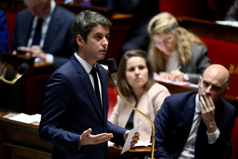 Assemblée: Attal répondra seul aux questions du mercredi pendant cinq séances