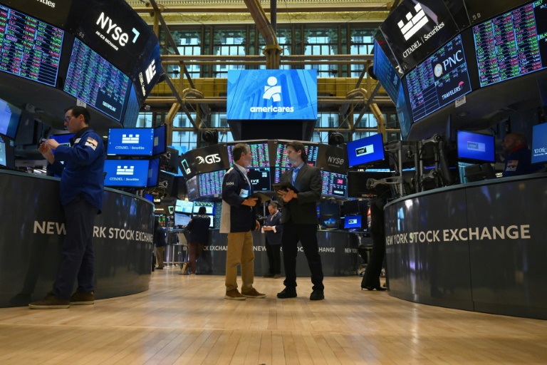 Nouveaux records pour le Dow Jones et le S&P 500 à Wall Street 