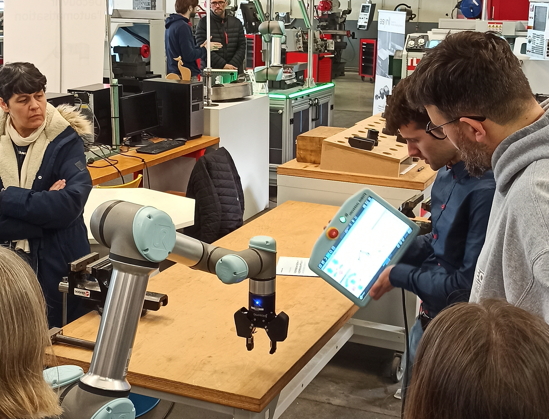 Les cobots sont nos amis...