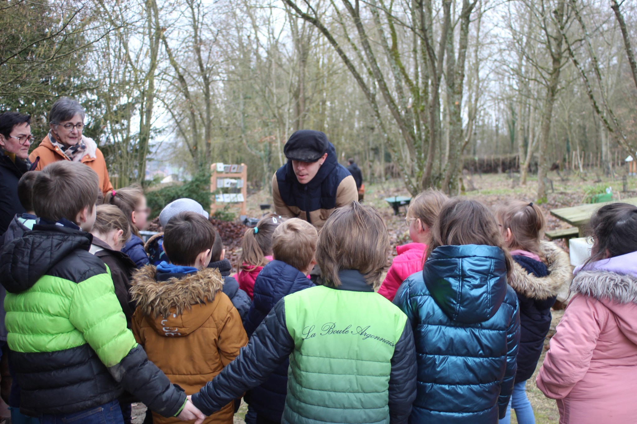 Les élèves de Sampigny plantent des arbres au musée Raymond Poincaré