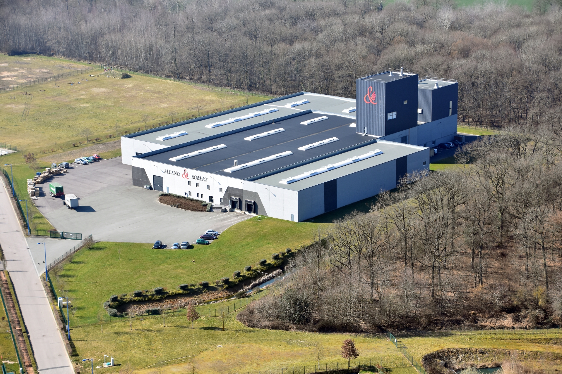 Alland & Robert ouvre une nouvelle unité de production de gomme d’acacia sur l’agglomération Seine-Eure