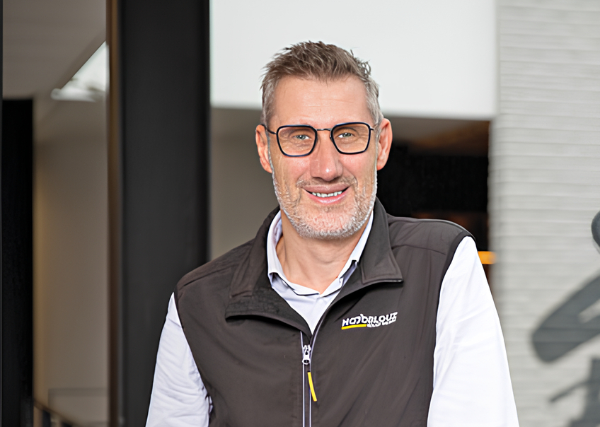 Carvin : le n°1 français de l'équipement moto Motoblouz veut doubler son offre 