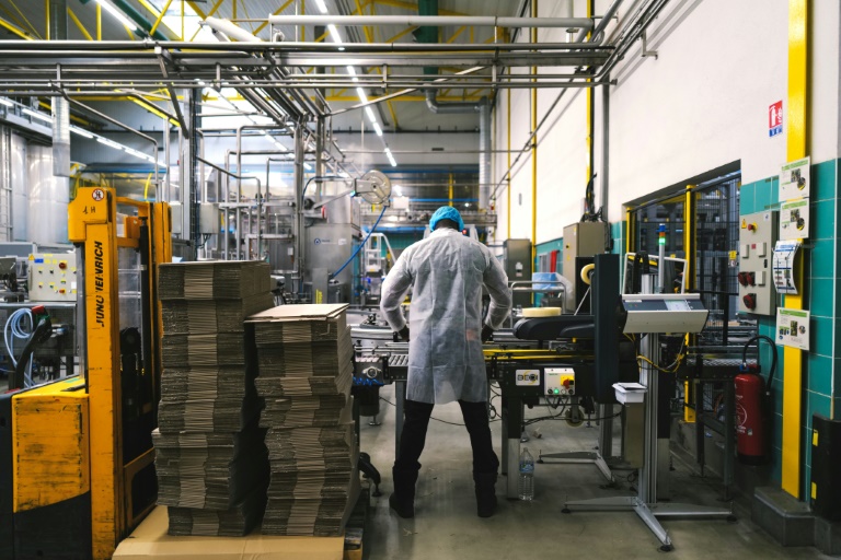 Emploi des seniors: l'issue de la négociation repoussée à mardi