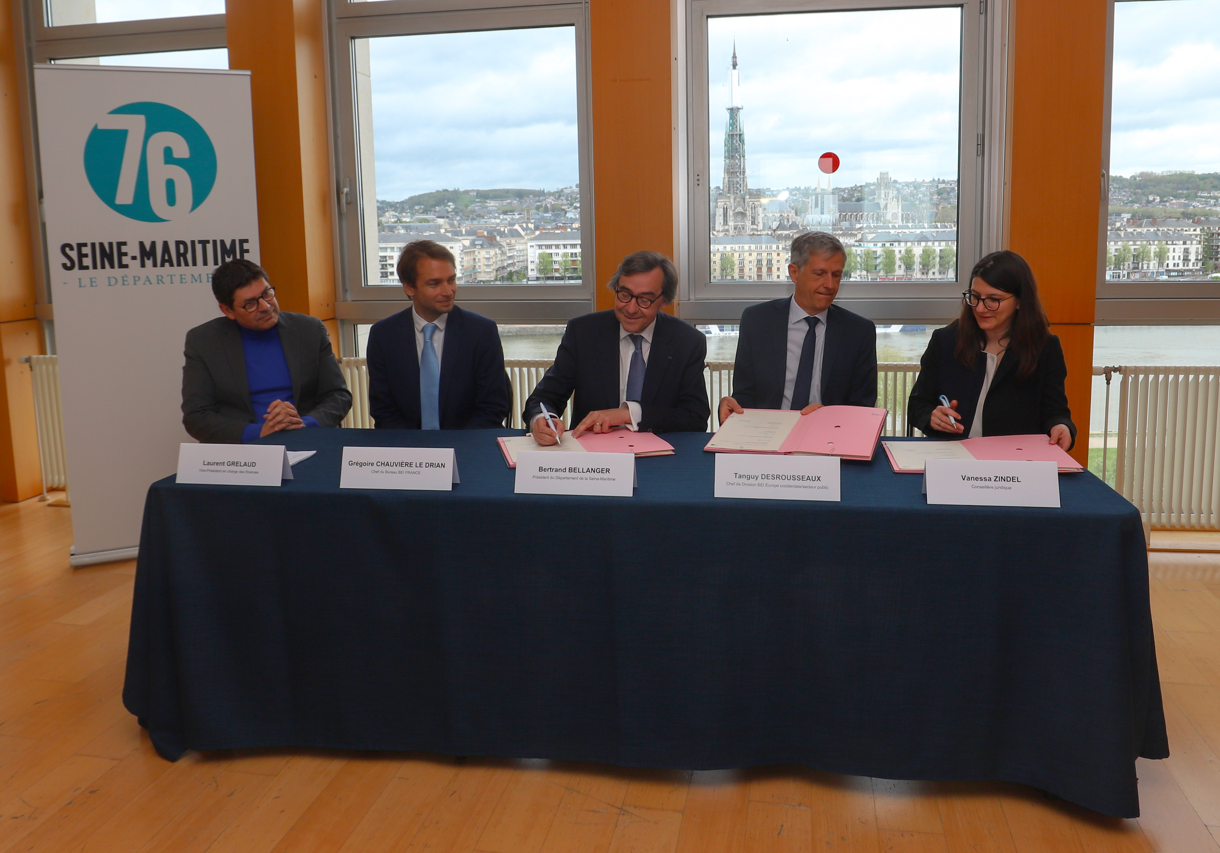 La BEI et la Seine-Maritime unissent leurs forces pour moderniser les collèges