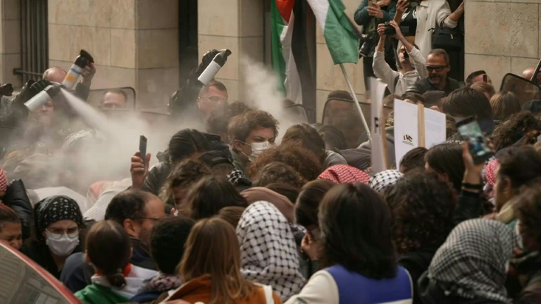 Mobilisation propalestinienne: nouvelles tensions à la Sorbonne et à Sciences Po