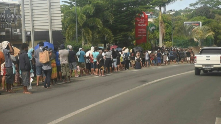 En Nouvelle-Calédonie, la population s’organise pour faire face aux pénuries