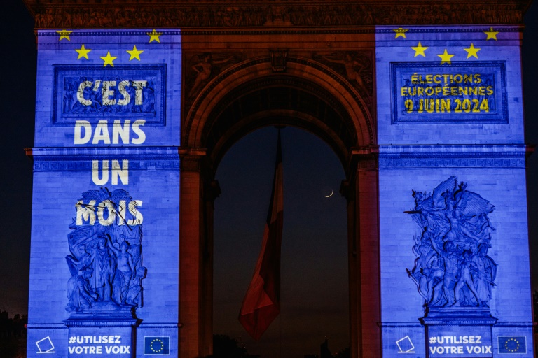 Européennes: 49,5 millions d'électeurs inscrits sur les listes en France