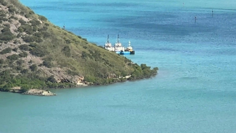 Nouvelle-Calédonie: la ville de Nouméa débloquée, des tensions persistent ailleurs