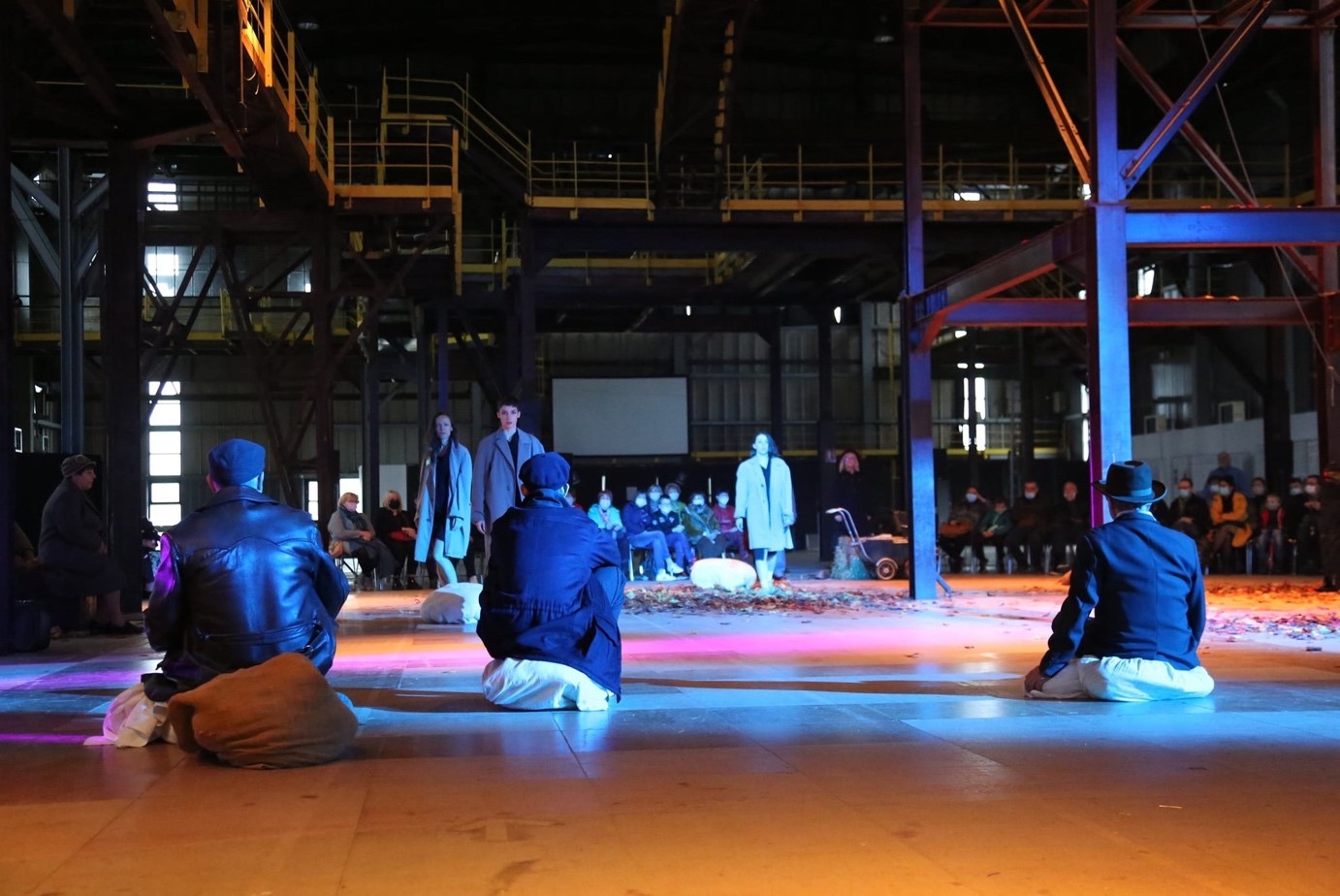 «La Guerre des Tiroirs», spectacle passeur de mémoire