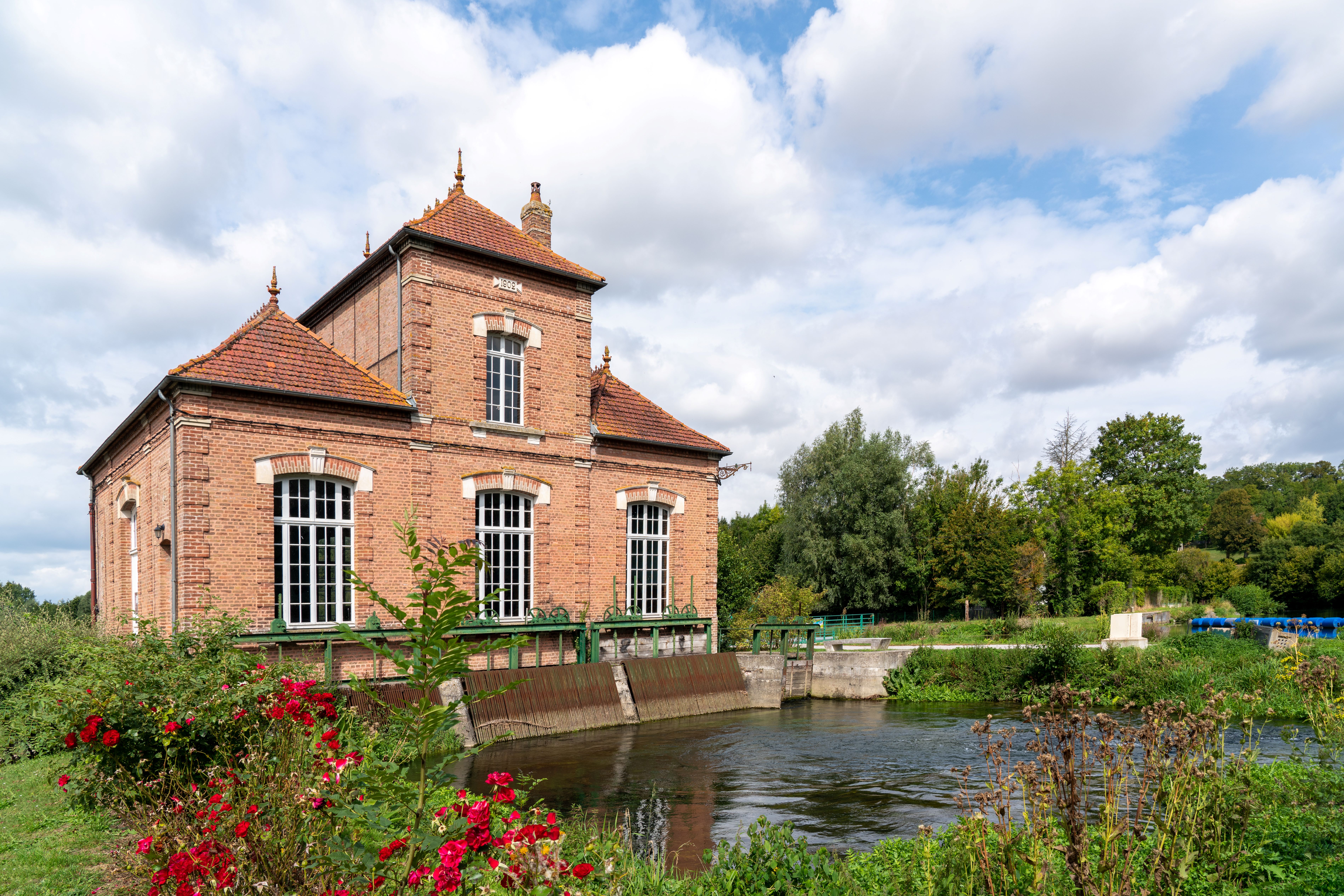La maison éclusière de Long, pôle d'attractivité 
